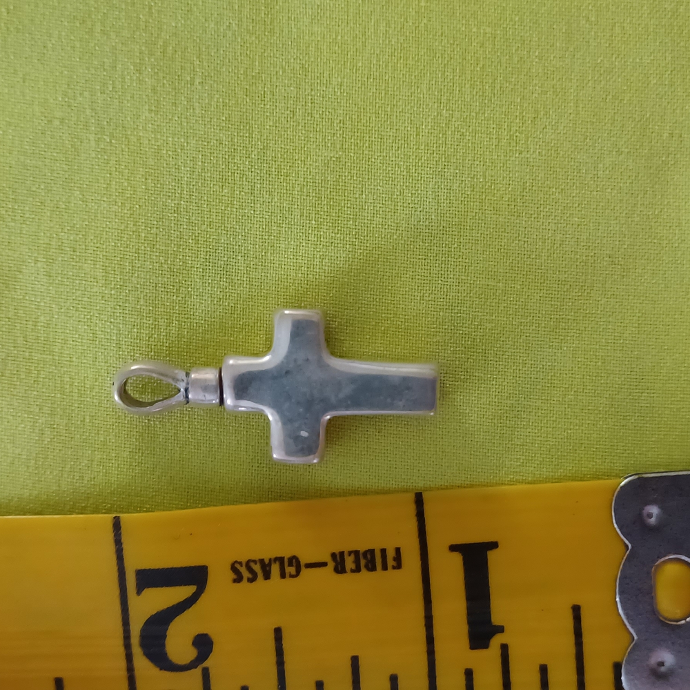 Fusilli Silver Cross Necklace - Picture 2 of 5